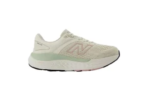 New Balance 928